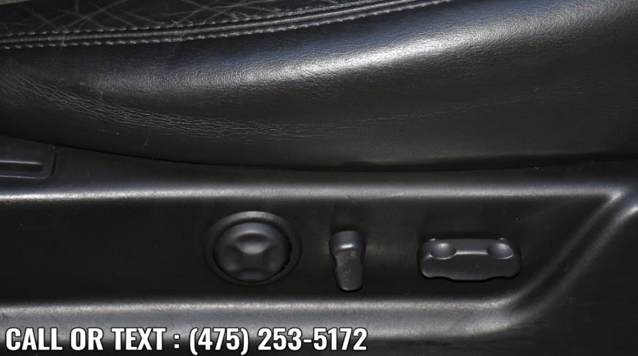 Used Cadillac Escalade Hybrid 4WD 4dr 2010 | Highline Car Connection. Waterbury, Connecticut Used Cadillac Escalade Hybrid 4WD 4dr 2010 | Highline Car Connection. Waterbury, Connecticut