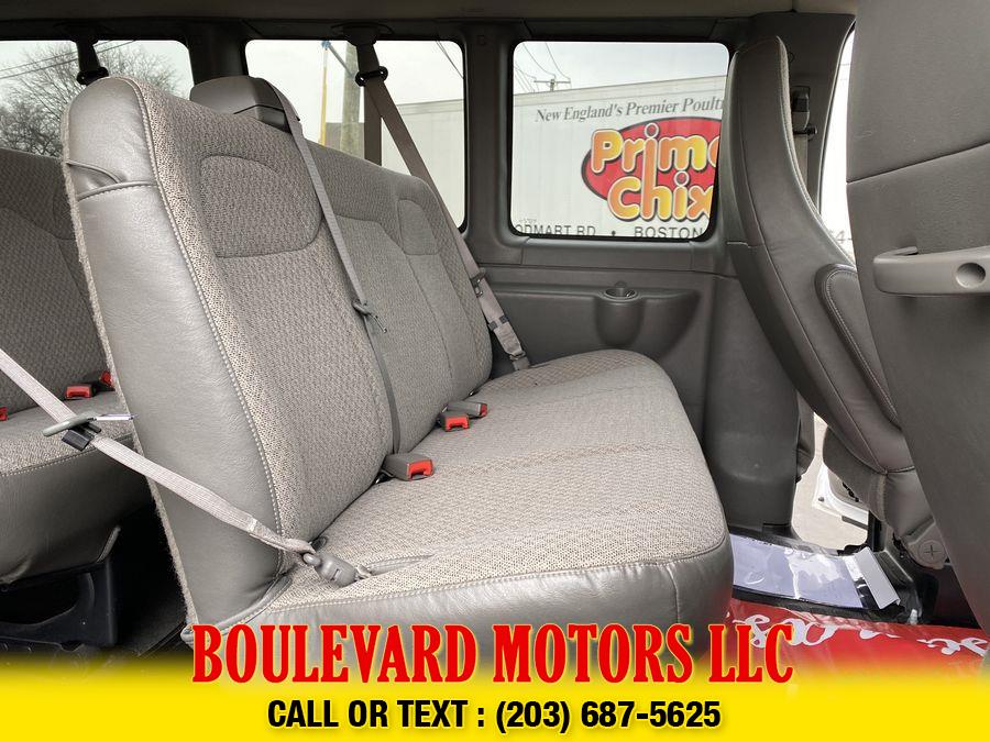 Used Chevrolet Express 3500 Passenger LT Extended Van 3D 2013 | Boulevard Motors LLC. New Haven, Connecticut Used Chevrolet Express 3500 Passenger LT Extended Van 3D 2013 | Boulevard Motors LLC. New Haven, Connecticut