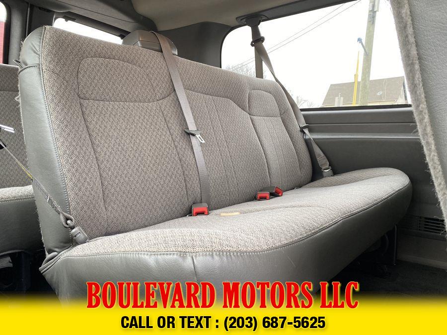 Used Chevrolet Express 3500 Passenger LT Extended Van 3D 2013 | Boulevard Motors LLC. New Haven, Connecticut Used Chevrolet Express 3500 Passenger LT Extended Van 3D 2013 | Boulevard Motors LLC. New Haven, Connecticut