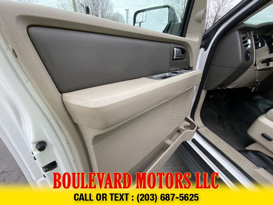 2014 Ford Expedition XL Sport Utility 4D, available for sale in New Haven, Connecticut | Boulevard Motors LLC. New Haven, Connecticut 2014 Ford Expedition XL Sport Utility 4D, available for sale in New Haven, Connecticut | Boulevard Motors LLC. New Haven, Connecticut