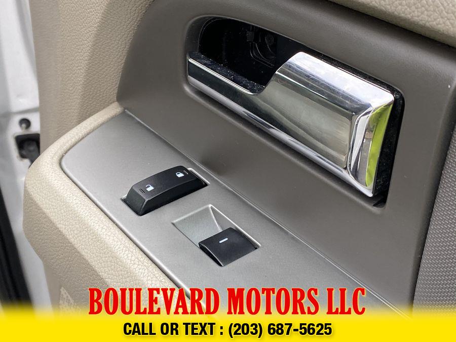 2014 Ford Expedition XL Sport Utility 4D, available for sale in New Haven, Connecticut | Boulevard Motors LLC. New Haven, Connecticut 2014 Ford Expedition XL Sport Utility 4D, available for sale in New Haven, Connecticut | Boulevard Motors LLC. New Haven, Connecticut