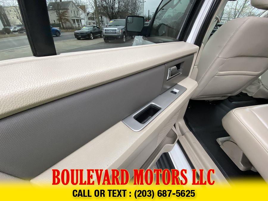 2014 Ford Expedition XL Sport Utility 4D, available for sale in New Haven, Connecticut | Boulevard Motors LLC. New Haven, Connecticut 2014 Ford Expedition XL Sport Utility 4D, available for sale in New Haven, Connecticut | Boulevard Motors LLC. New Haven, Connecticut