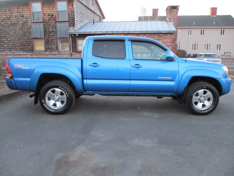 2005 Toyota Tacoma Double 128" Auto 4WD (SE), available for sale in Suffield, Connecticut | Suffield Auto LLC. Suffield, Connecticut 2005 Toyota Tacoma Double 128" Auto 4WD (SE), available for sale in Suffield, Connecticut | Suffield Auto LLC. Suffield, Connecticut