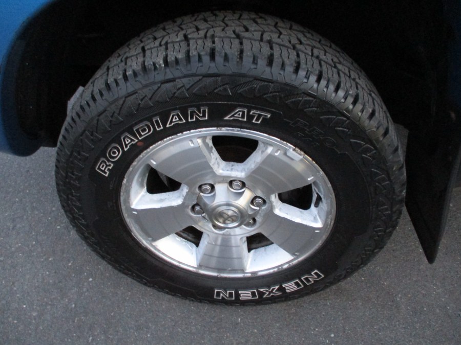 2005 Toyota Tacoma Double 128" Auto 4WD (SE), available for sale in Suffield, Connecticut | Suffield Auto LLC. Suffield, Connecticut 2005 Toyota Tacoma Double 128" Auto 4WD (SE), available for sale in Suffield, Connecticut | Suffield Auto LLC. Suffield, Connecticut