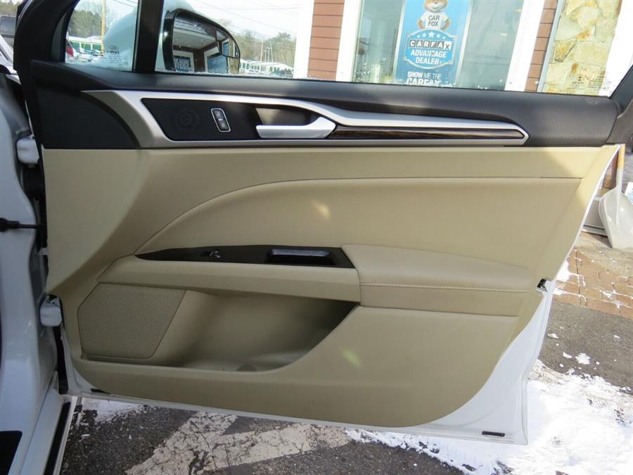 Used Ford Fusion SE AWD 4dr Sedan 2016 | Lake City Exports Inc. Auburn, Maine Used Ford Fusion SE AWD 4dr Sedan 2016 | Lake City Exports Inc. Auburn, Maine
