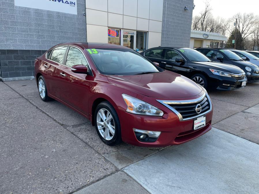 2013 Nissan Altima 4dr Sdn I4 2.5 S, available for sale in Manchester, Connecticut | Carsonmain LLC. Manchester, Connecticut