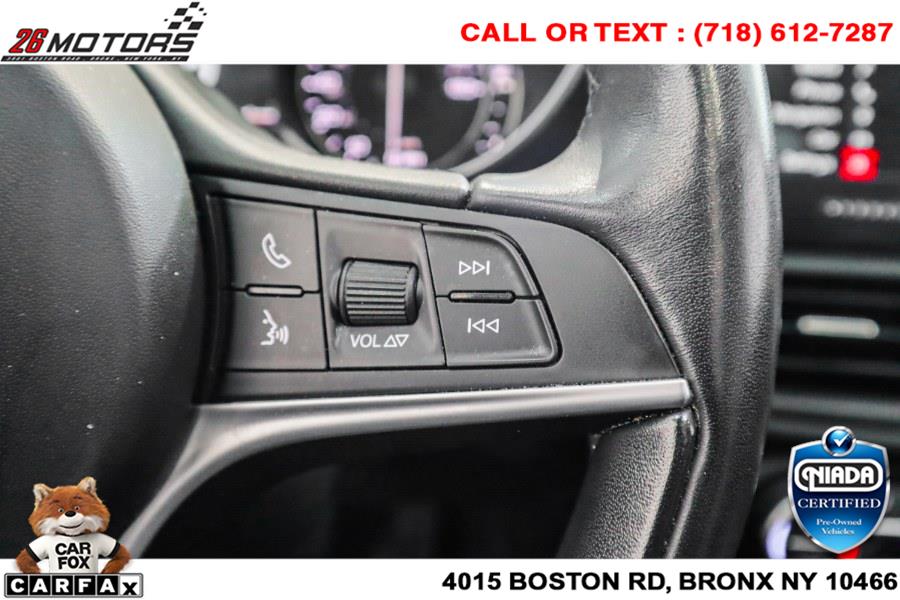 Used Alfa Romeo Giulia Ti AWD 2017 | 26 Motors Corp. Bronx, New York Used Alfa Romeo Giulia Ti AWD 2017 | 26 Motors Corp. Bronx, New York