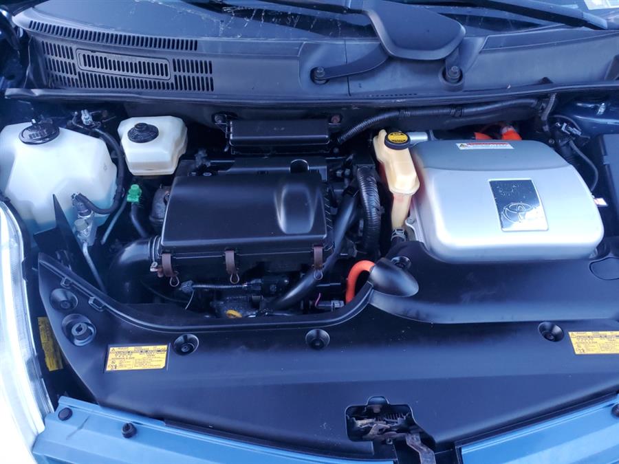 2005 Toyota Prius 5dr HB, available for sale in Springfield, Massachusetts | Absolute Motors Inc. Springfield, Massachusetts 2005 Toyota Prius 5dr HB, available for sale in Springfield, Massachusetts | Absolute Motors Inc. Springfield, Massachusetts