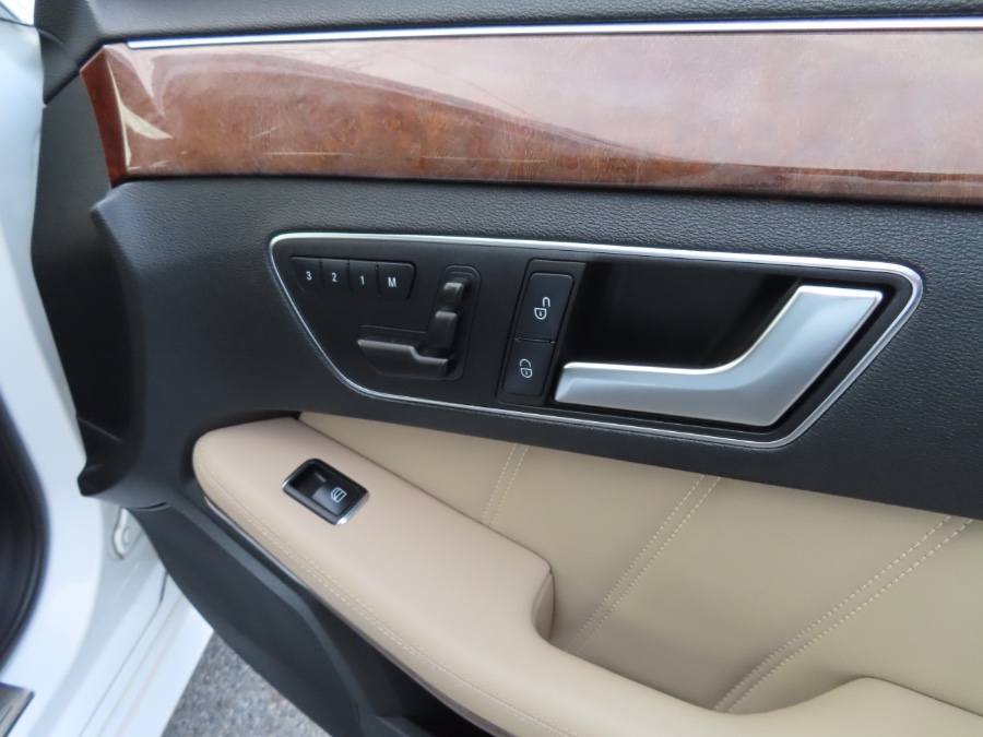 2013 Mercedes-Benz E-Class 4dr Wgn E 350 Luxury 4MATIC *Ltd Avail*, available for sale in North Salem, New York | Meccanic Shop North Inc. North Salem, New York 2013 Mercedes-Benz E-Class 4dr Wgn E 350 Luxury 4MATIC *Ltd Avail*, available for sale in North Salem, New York | Meccanic Shop North Inc. North Salem, New York