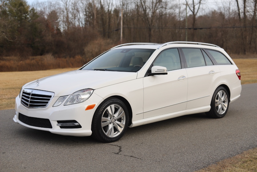 2013 Mercedes-Benz E-Class 4dr Wgn E 350 Luxury 4MATIC *Ltd Avail*, available for sale in North Salem, New York | Meccanic Shop North Inc. North Salem, New York 2013 Mercedes-Benz E-Class 4dr Wgn E 350 Luxury 4MATIC *Ltd Avail*, available for sale in North Salem, New York | Meccanic Shop North Inc. North Salem, New York