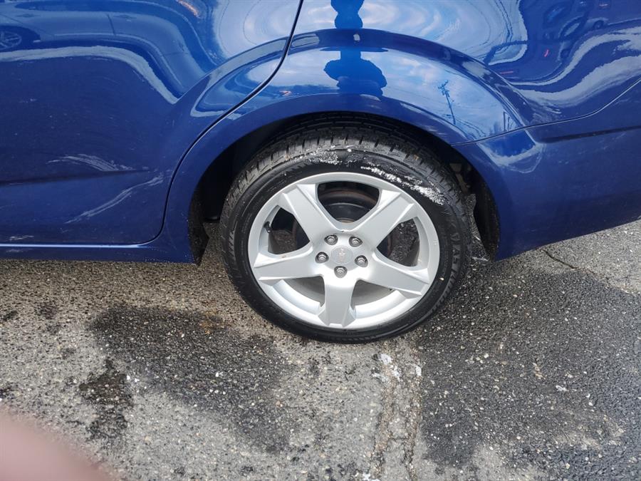 Used Chevrolet Sonic 4dr Sdn Auto LTZ 2014 | Tony's Auto Sales. Waterbury, Connecticut Used Chevrolet Sonic 4dr Sdn Auto LTZ 2014 | Tony's Auto Sales. Waterbury, Connecticut