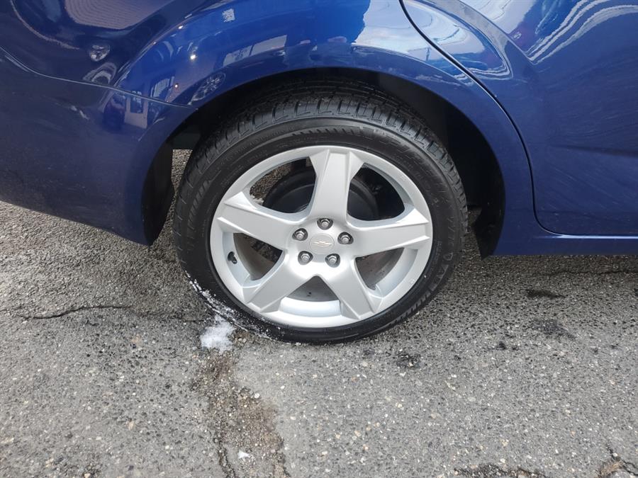 Used Chevrolet Sonic 4dr Sdn Auto LTZ 2014 | Tony's Auto Sales. Waterbury, Connecticut Used Chevrolet Sonic 4dr Sdn Auto LTZ 2014 | Tony's Auto Sales. Waterbury, Connecticut