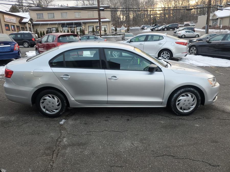 Used Volkswagen Jetta Sedan 4dr Auto Base 2013 | Tony's Auto Sales. Waterbury, Connecticut Used Volkswagen Jetta Sedan 4dr Auto Base 2013 | Tony's Auto Sales. Waterbury, Connecticut