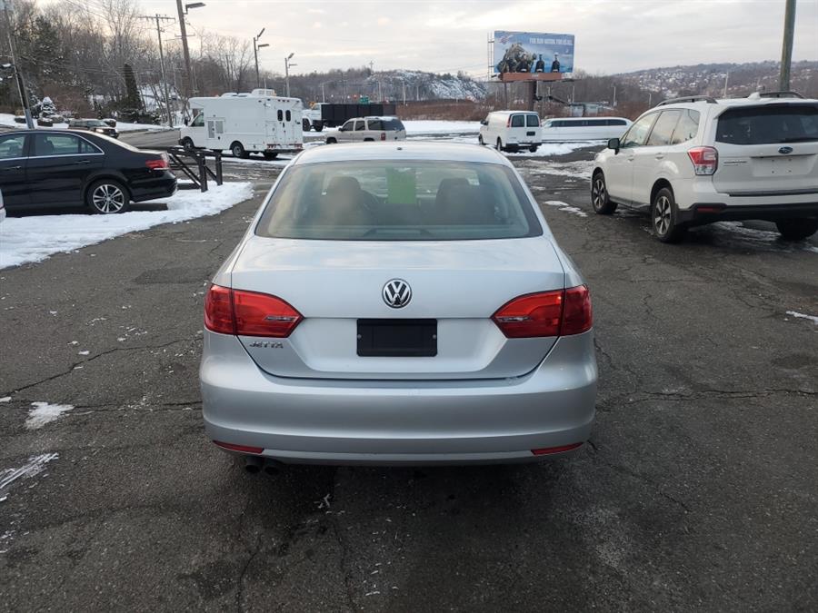 Used Volkswagen Jetta Sedan 4dr Auto Base 2013 | Tony's Auto Sales. Waterbury, Connecticut Used Volkswagen Jetta Sedan 4dr Auto Base 2013 | Tony's Auto Sales. Waterbury, Connecticut