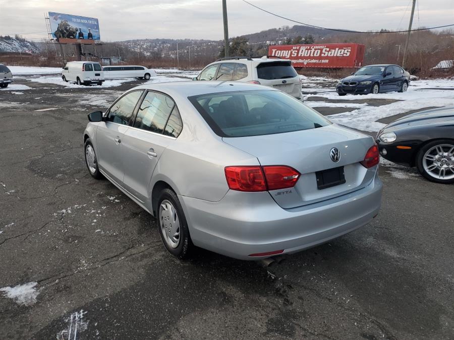 Used Volkswagen Jetta Sedan 4dr Auto Base 2013 | Tony's Auto Sales. Waterbury, Connecticut Used Volkswagen Jetta Sedan 4dr Auto Base 2013 | Tony's Auto Sales. Waterbury, Connecticut