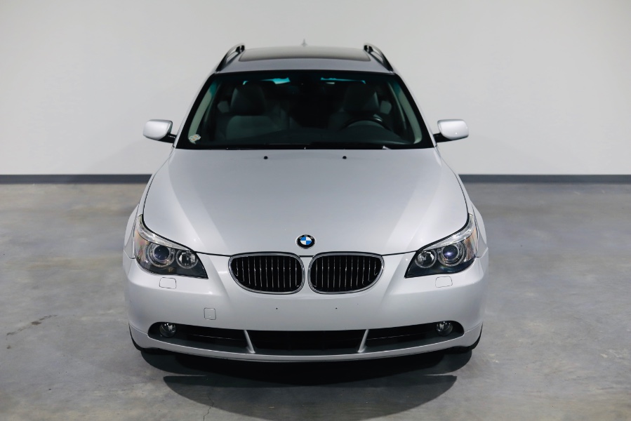 2006 BMW 5 Series 530xi 4dr Sports Wgn AWD, available for sale in North Salem, New York | Meccanic Shop North Inc. North Salem, New York 2006 BMW 5 Series 530xi 4dr Sports Wgn AWD, available for sale in North Salem, New York | Meccanic Shop North Inc. North Salem, New York