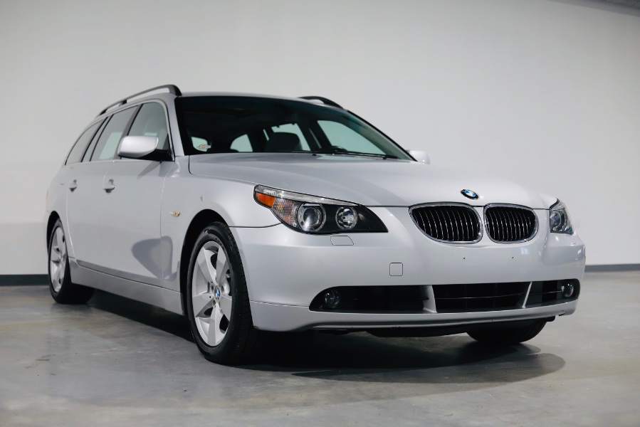 2006 BMW 5 Series 530xi 4dr Sports Wgn AWD, available for sale in North Salem, New York | Meccanic Shop North Inc. North Salem, New York 2006 BMW 5 Series 530xi 4dr Sports Wgn AWD, available for sale in North Salem, New York | Meccanic Shop North Inc. North Salem, New York