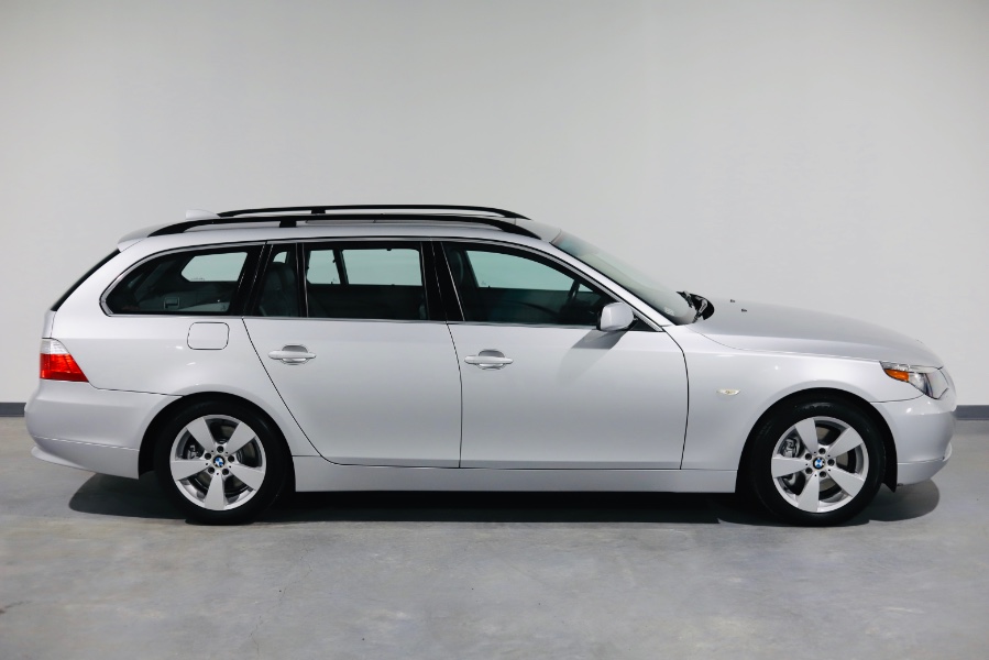 2006 BMW 5 Series 530xi 4dr Sports Wgn AWD, available for sale in North Salem, New York | Meccanic Shop North Inc. North Salem, New York 2006 BMW 5 Series 530xi 4dr Sports Wgn AWD, available for sale in North Salem, New York | Meccanic Shop North Inc. North Salem, New York