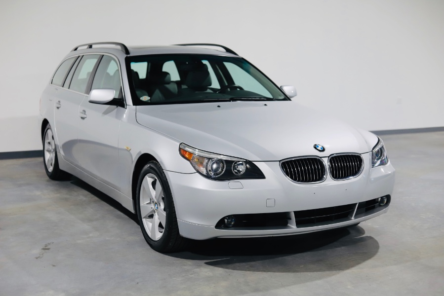 2006 BMW 5 Series 530xi 4dr Sports Wgn AWD, available for sale in North Salem, New York | Meccanic Shop North Inc. North Salem, New York 2006 BMW 5 Series 530xi 4dr Sports Wgn AWD, available for sale in North Salem, New York | Meccanic Shop North Inc. North Salem, New York