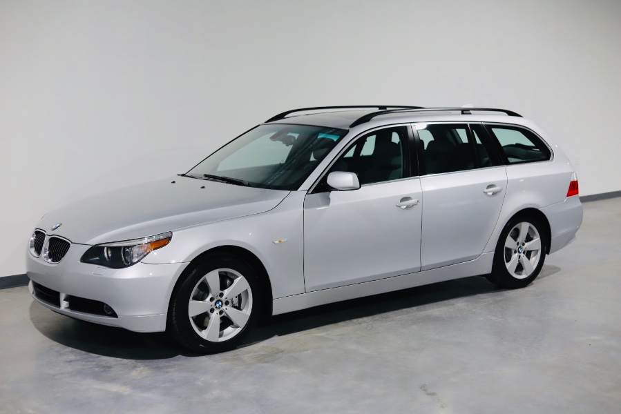 2006 BMW 5 Series 530xi 4dr Sports Wgn AWD, available for sale in North Salem, New York | Meccanic Shop North Inc. North Salem, New York 2006 BMW 5 Series 530xi 4dr Sports Wgn AWD, available for sale in North Salem, New York | Meccanic Shop North Inc. North Salem, New York