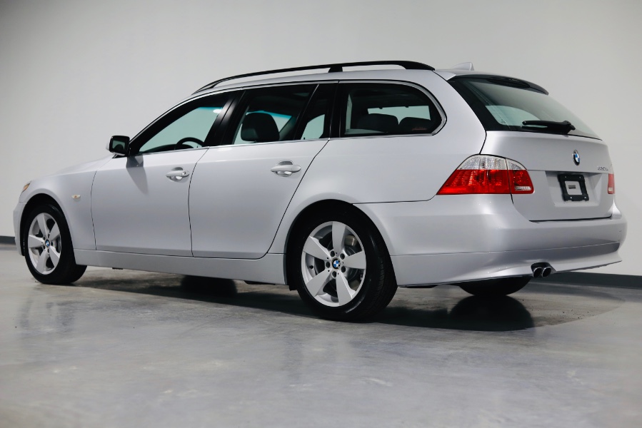 2006 BMW 5 Series 530xi 4dr Sports Wgn AWD, available for sale in North Salem, New York | Meccanic Shop North Inc. North Salem, New York 2006 BMW 5 Series 530xi 4dr Sports Wgn AWD, available for sale in North Salem, New York | Meccanic Shop North Inc. North Salem, New York