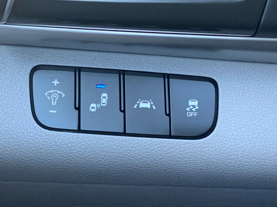 Used Hyundai Elantra SEL IVT 2020 | Champion Used Auto Sales 2. Newark , New Jersey Used Hyundai Elantra SEL IVT 2020 | Champion Used Auto Sales 2. Newark , New Jersey