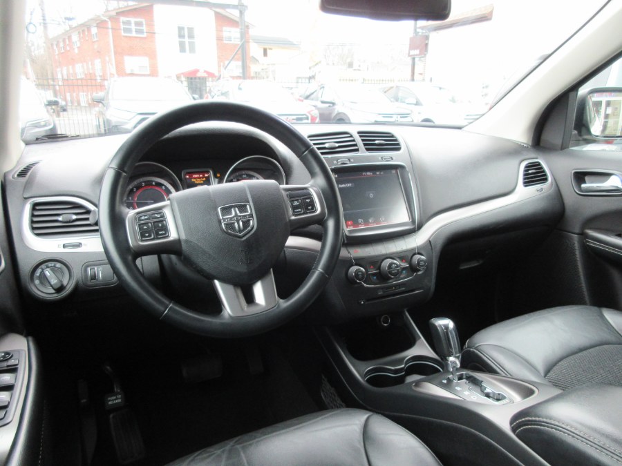 2018 Dodge Journey Crossroad FWD, available for sale in Linden, New Jersey | Route 27 Auto Mall. Linden, New Jersey 2018 Dodge Journey Crossroad FWD, available for sale in Linden, New Jersey | Route 27 Auto Mall. Linden, New Jersey