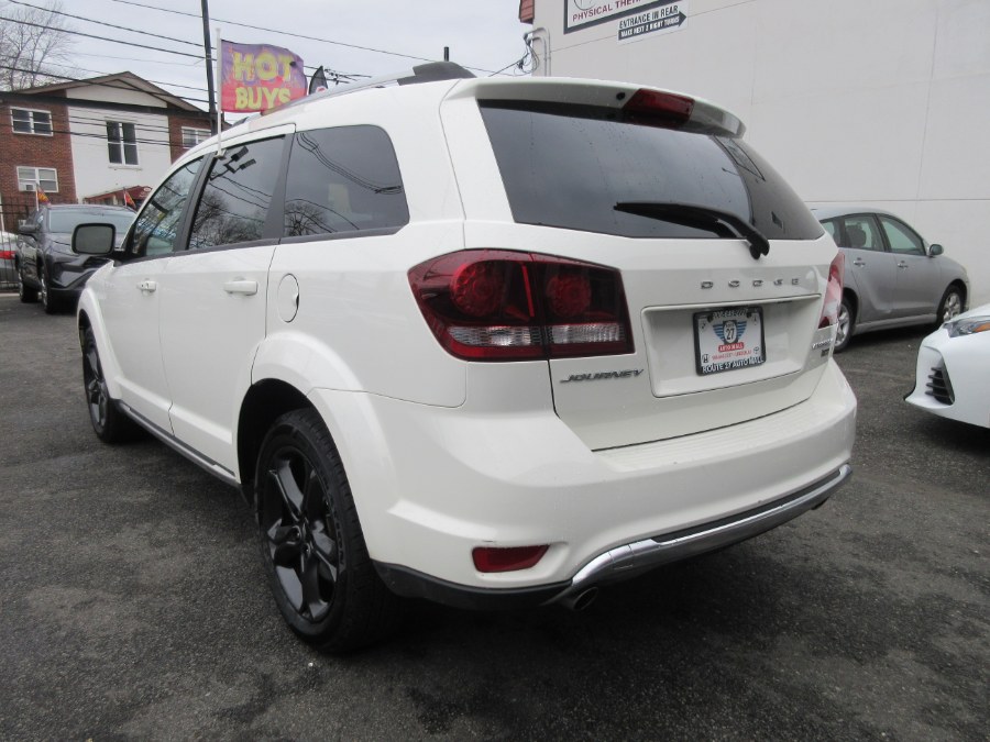 2018 Dodge Journey Crossroad FWD, available for sale in Linden, New Jersey | Route 27 Auto Mall. Linden, New Jersey 2018 Dodge Journey Crossroad FWD, available for sale in Linden, New Jersey | Route 27 Auto Mall. Linden, New Jersey