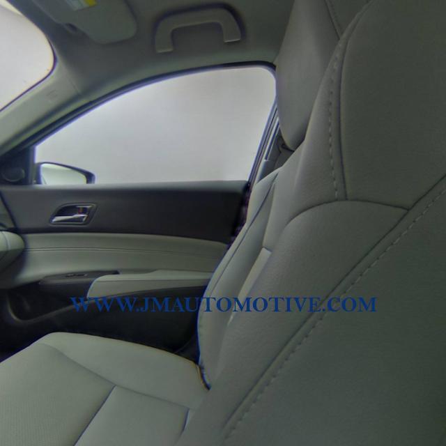 2016 Acura Ilx 4dr Sdn w/Technology Plus Pkg, available for sale in Naugatuck, Connecticut | J&M Automotive Sls&Svc LLC. Naugatuck, Connecticut 2016 Acura Ilx 4dr Sdn w/Technology Plus Pkg, available for sale in Naugatuck, Connecticut | J&M Automotive Sls&Svc LLC. Naugatuck, Connecticut