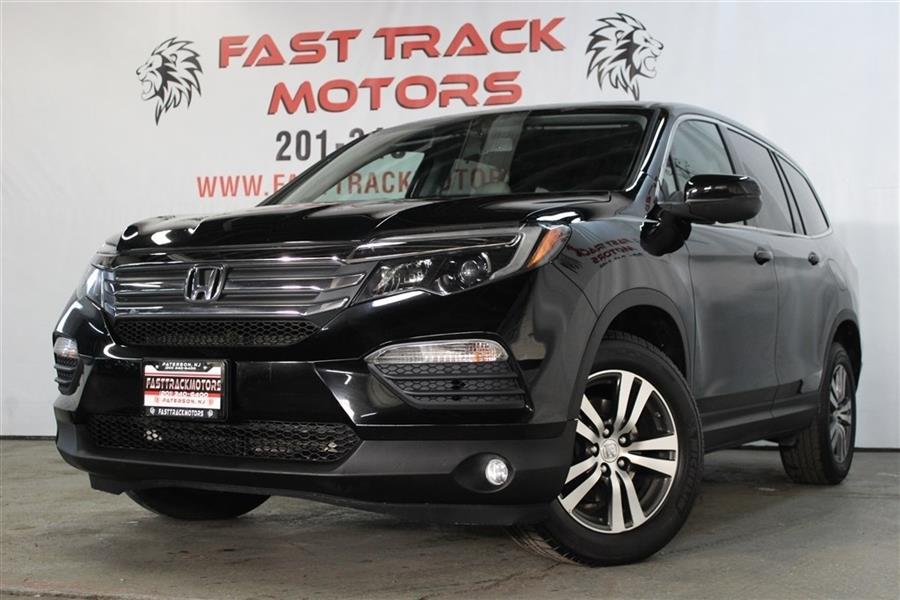 2016 Honda Pilot EXL, available for sale in Paterson, New Jersey | Fast Track Motors. Paterson, New Jersey