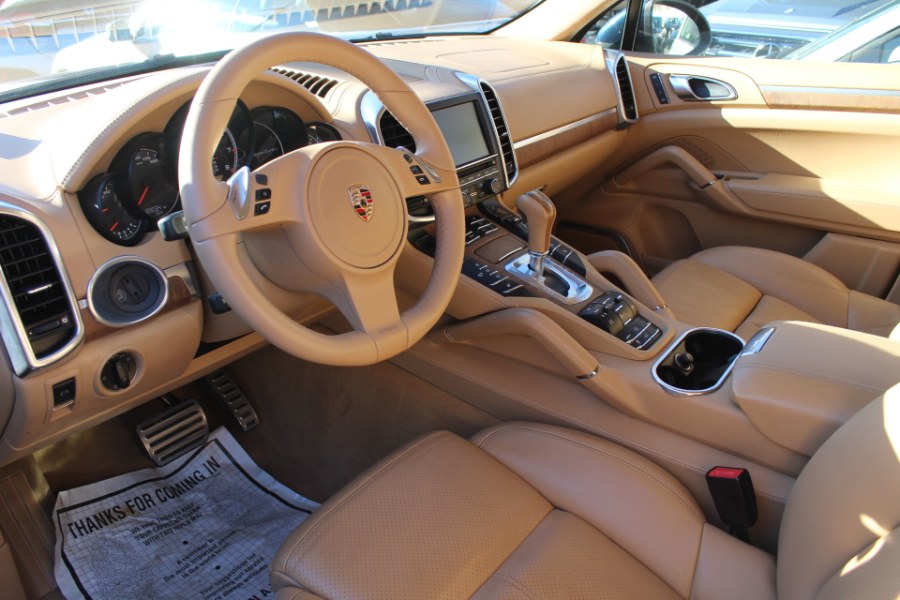 2011 Porsche Cayenne AWD 4dr Turbo, available for sale in Great Neck, New York | Great Neck Car Buyers & Sellers. Great Neck, New York 2011 Porsche Cayenne AWD 4dr Turbo, available for sale in Great Neck, New York | Great Neck Car Buyers & Sellers. Great Neck, New York