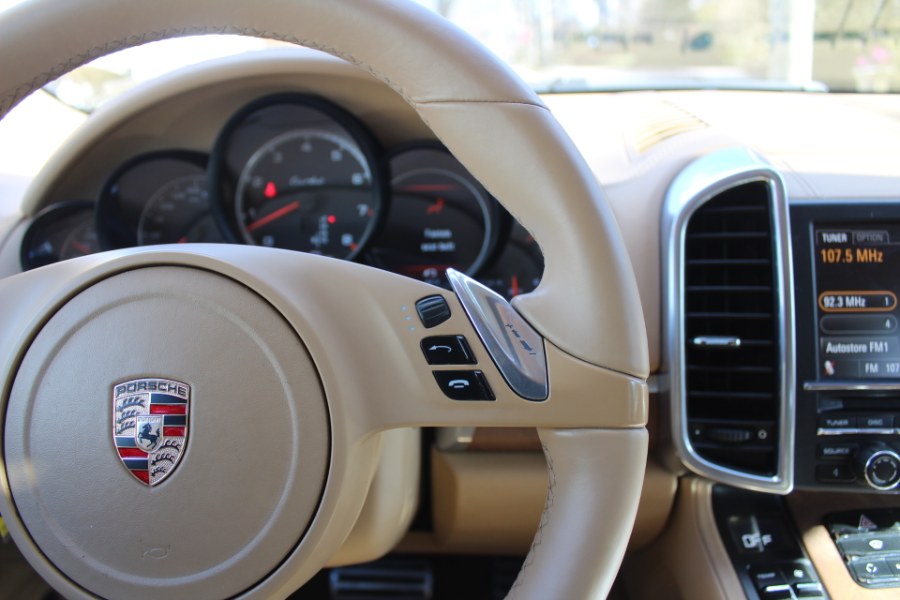 2011 Porsche Cayenne AWD 4dr Turbo, available for sale in Great Neck, New York | Great Neck Car Buyers & Sellers. Great Neck, New York 2011 Porsche Cayenne AWD 4dr Turbo, available for sale in Great Neck, New York | Great Neck Car Buyers & Sellers. Great Neck, New York