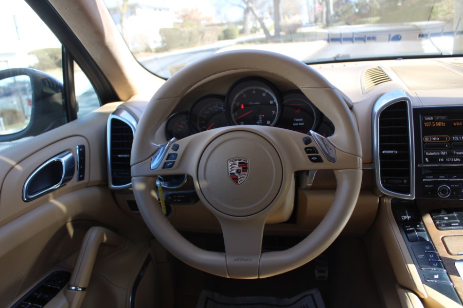 2011 Porsche Cayenne AWD 4dr Turbo, available for sale in Great Neck, New York | Great Neck Car Buyers & Sellers. Great Neck, New York 2011 Porsche Cayenne AWD 4dr Turbo, available for sale in Great Neck, New York | Great Neck Car Buyers & Sellers. Great Neck, New York