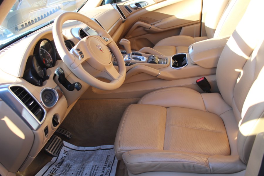 2011 Porsche Cayenne AWD 4dr Turbo, available for sale in Great Neck, New York | Great Neck Car Buyers & Sellers. Great Neck, New York 2011 Porsche Cayenne AWD 4dr Turbo, available for sale in Great Neck, New York | Great Neck Car Buyers & Sellers. Great Neck, New York