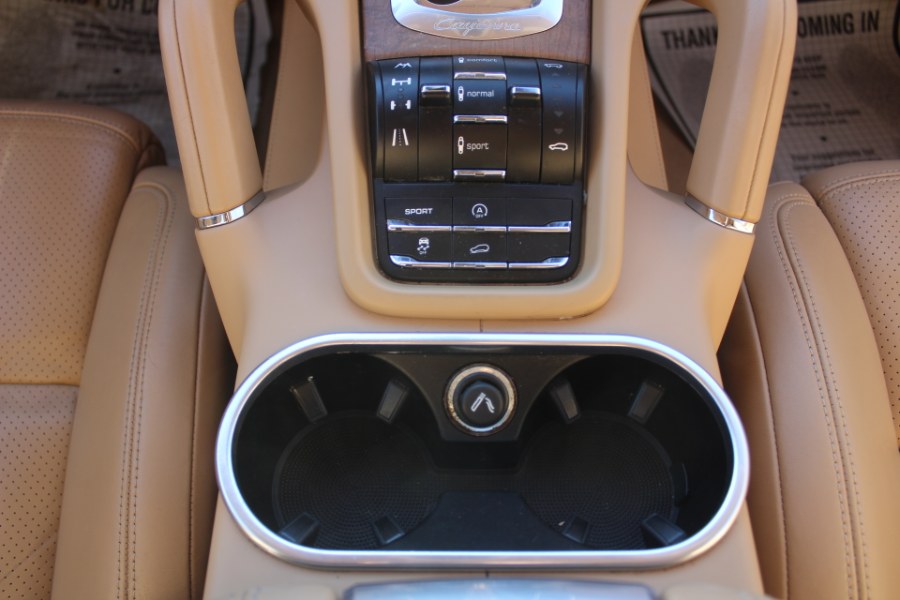 2011 Porsche Cayenne AWD 4dr Turbo, available for sale in Great Neck, New York | Great Neck Car Buyers & Sellers. Great Neck, New York 2011 Porsche Cayenne AWD 4dr Turbo, available for sale in Great Neck, New York | Great Neck Car Buyers & Sellers. Great Neck, New York