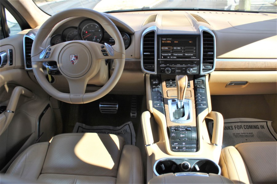 2011 Porsche Cayenne AWD 4dr Turbo, available for sale in Great Neck, New York | Great Neck Car Buyers & Sellers. Great Neck, New York 2011 Porsche Cayenne AWD 4dr Turbo, available for sale in Great Neck, New York | Great Neck Car Buyers & Sellers. Great Neck, New York