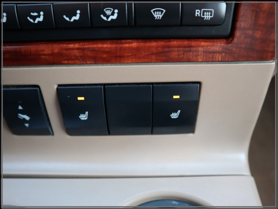 2008 Ford Explorer 4WD 4dr V8 Eddie Bauer, available for sale in Huntington Station, New York | My Auto Inc.. Huntington Station, New York 2008 Ford Explorer 4WD 4dr V8 Eddie Bauer, available for sale in Huntington Station, New York | My Auto Inc.. Huntington Station, New York
