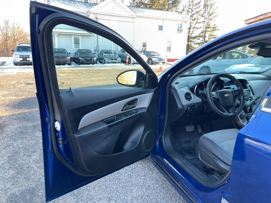 2012 Chevrolet Cruze 4dr Sdn LS, available for sale in East Windsor, Connecticut | Toro Auto. East Windsor, Connecticut 2012 Chevrolet Cruze 4dr Sdn LS, available for sale in East Windsor, Connecticut | Toro Auto. East Windsor, Connecticut