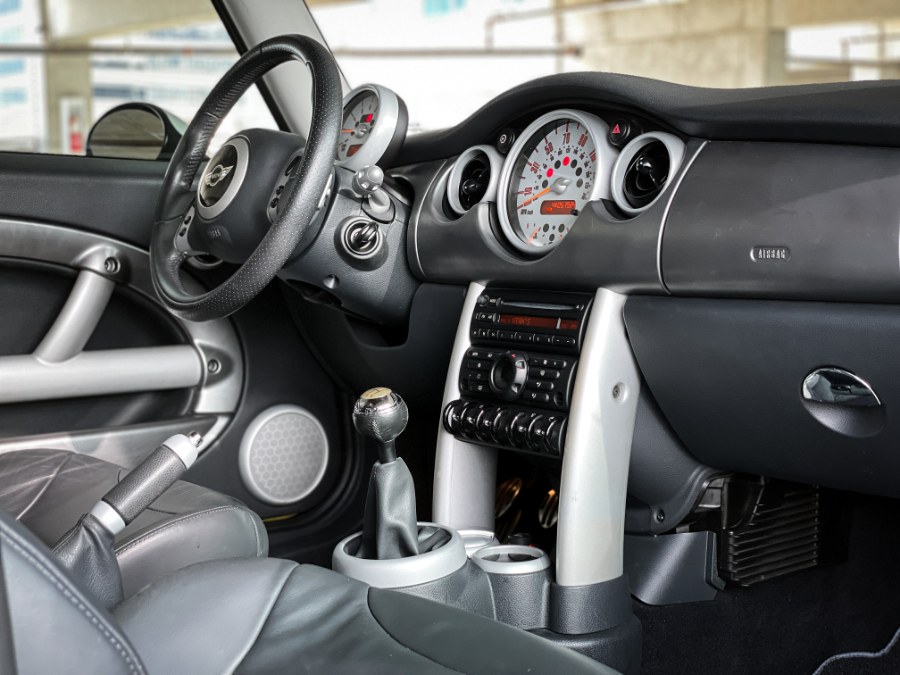 2004 MINI Cooper Hardtop 2dr Cpe S, available for sale in Salt Lake City, Utah | Guchon Imports. Salt Lake City, Utah 2004 MINI Cooper Hardtop 2dr Cpe S, available for sale in Salt Lake City, Utah | Guchon Imports. Salt Lake City, Utah