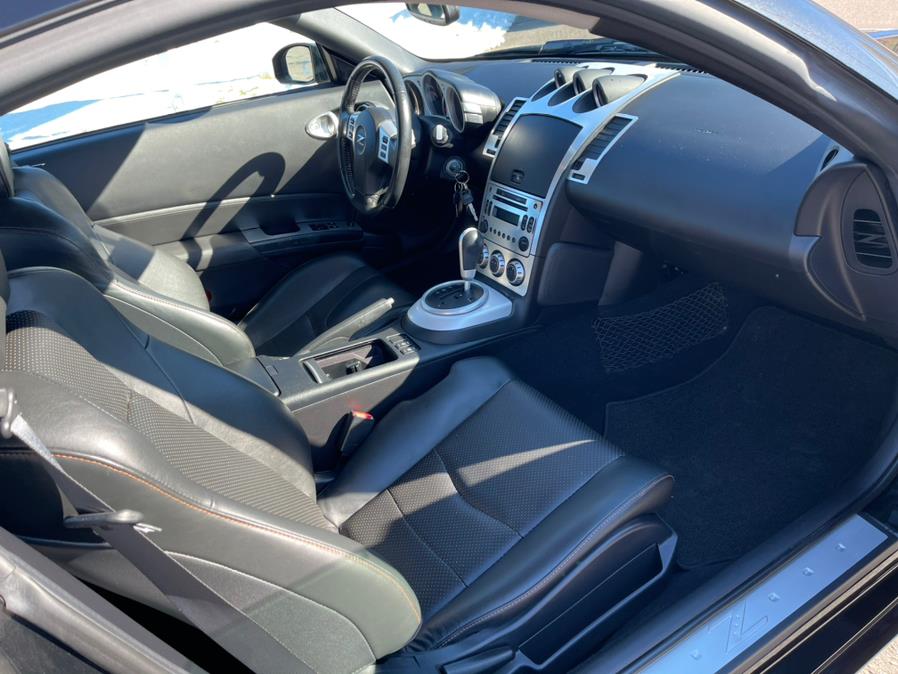 2006 Nissan 350Z 2dr Cpe Touring Auto, available for sale in South Windsor, Connecticut | Mike And Tony Auto Sales, Inc. South Windsor, Connecticut 2006 Nissan 350Z 2dr Cpe Touring Auto, available for sale in South Windsor, Connecticut | Mike And Tony Auto Sales, Inc. South Windsor, Connecticut