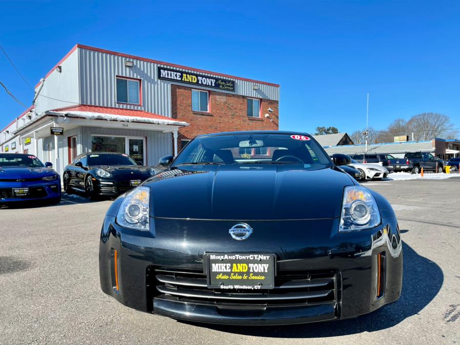 2006 Nissan 350Z 2dr Cpe Touring Auto, available for sale in South Windsor, Connecticut | Mike And Tony Auto Sales, Inc. South Windsor, Connecticut 2006 Nissan 350Z 2dr Cpe Touring Auto, available for sale in South Windsor, Connecticut | Mike And Tony Auto Sales, Inc. South Windsor, Connecticut