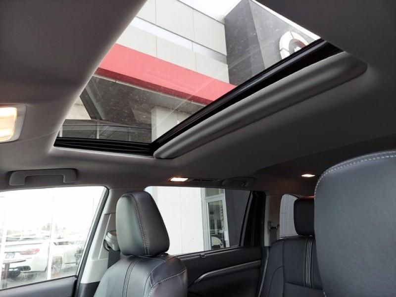 Used Toyota Highlander SE 2017 | Car Revolution. Maple Shade, New Jersey Used Toyota Highlander SE 2017 | Car Revolution. Maple Shade, New Jersey