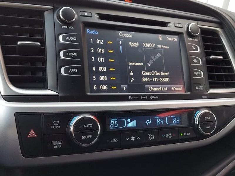 Used Toyota Highlander SE 2017 | Car Revolution. Maple Shade, New Jersey Used Toyota Highlander SE 2017 | Car Revolution. Maple Shade, New Jersey