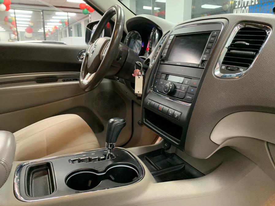 Used Dodge Durango AWD 4dr SXT 2013 | 5 Towns Drive. Inwood, New York Used Dodge Durango AWD 4dr SXT 2013 | 5 Towns Drive. Inwood, New York