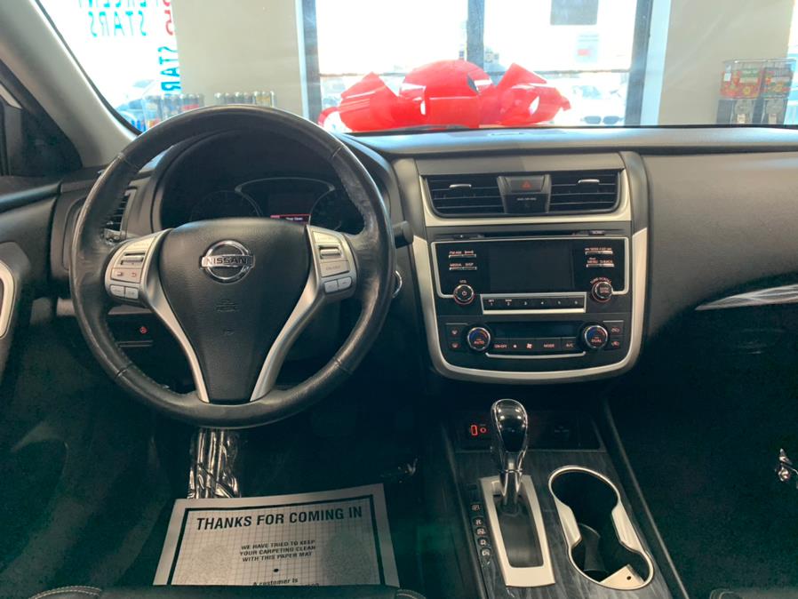 Used Nissan Altima 2.5 SL Sedan 2017 | 5 Towns Drive. Inwood, New York Used Nissan Altima 2.5 SL Sedan 2017 | 5 Towns Drive. Inwood, New York