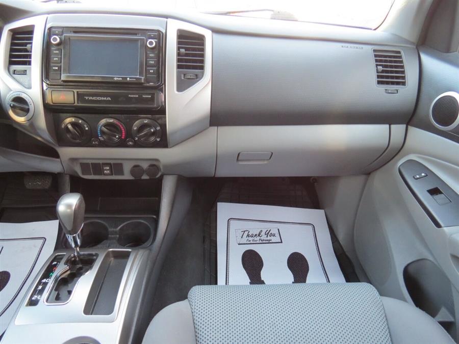 Used Toyota Tacoma V6 4x4 4dr Double Cab 6.1 ft SB 5A 2015 | Lake City Exports Inc. Auburn, Maine Used Toyota Tacoma V6 4x4 4dr Double Cab 6.1 ft SB 5A 2015 | Lake City Exports Inc. Auburn, Maine