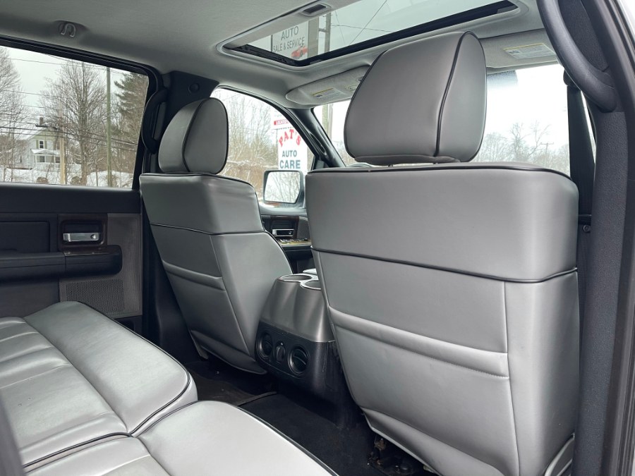 2006 Lincoln Mark LT 4WD Supercrew 139" Leather & Sunroof, available for sale in East Windsor, Connecticut | Toro Auto. East Windsor, Connecticut 2006 Lincoln Mark LT 4WD Supercrew 139" Leather & Sunroof, available for sale in East Windsor, Connecticut | Toro Auto. East Windsor, Connecticut