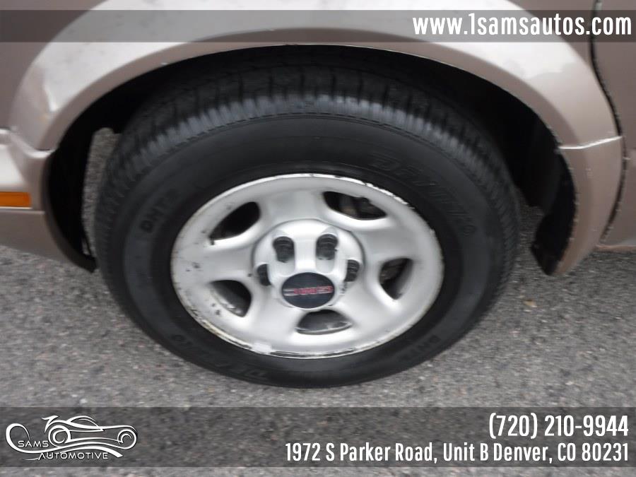 Used GMC Safari Passenger Ext 111" WB AWD 2005 | Sam's Automotive. Denver, Colorado Used GMC Safari Passenger Ext 111" WB AWD 2005 | Sam's Automotive. Denver, Colorado