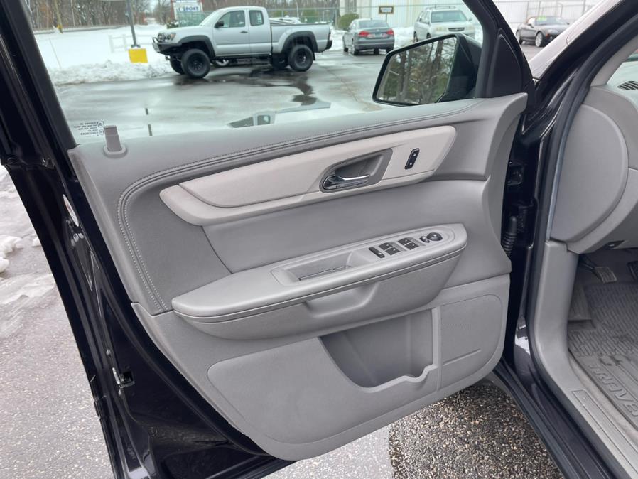 Used Chevrolet Traverse FWD 4dr LT w/1LT 2016 | Mike And Tony Auto Sales, Inc. South Windsor, Connecticut Used Chevrolet Traverse FWD 4dr LT w/1LT 2016 | Mike And Tony Auto Sales, Inc. South Windsor, Connecticut