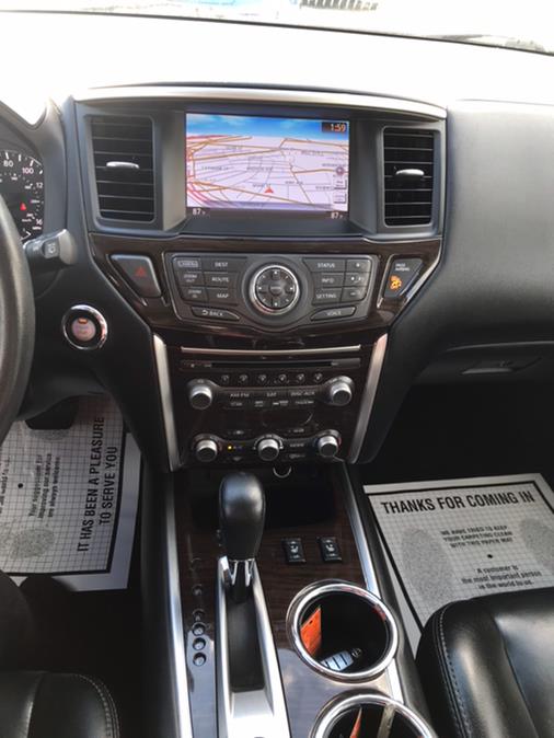Used Nissan Pathfinder 4WD 4dr SV 2016 | Affordable Motors Inc. Bridgeport, Connecticut Used Nissan Pathfinder 4WD 4dr SV 2016 | Affordable Motors Inc. Bridgeport, Connecticut